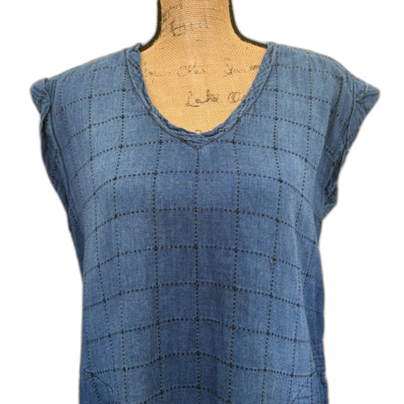 Cloth & Stone Chambray Tunic Dress Frayed Hem Quilted Check Pockets Size Medium - Picture 3 of 7
